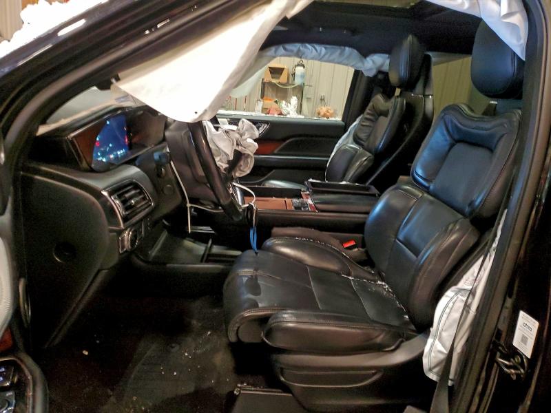 Фото 7 - LINCOLN NAVIGATOR