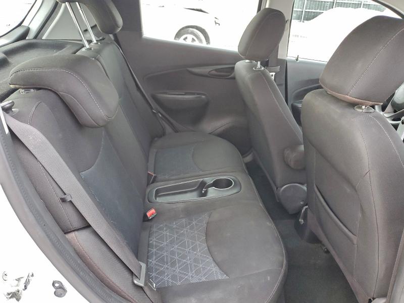 Фото 10 - CHEVROLET SPARK