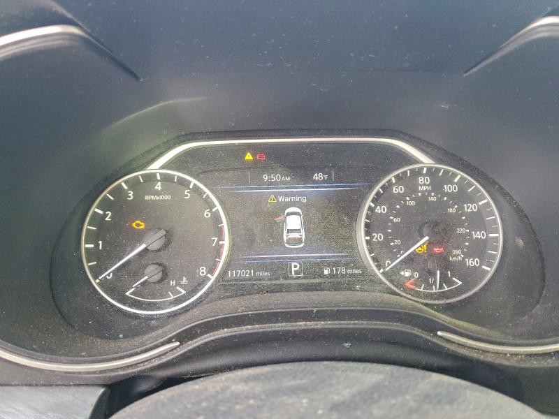 Фото 9 - NISSAN MAXIMA