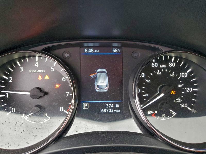 Фото 9 - NISSAN ROGUE