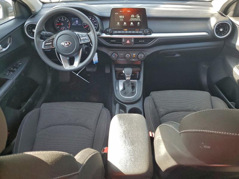 Фото 8 - KIA FORTE