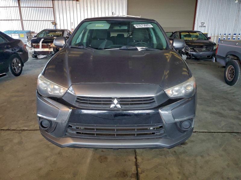 Фото 5 - MITSUBISHI OUTLANDER