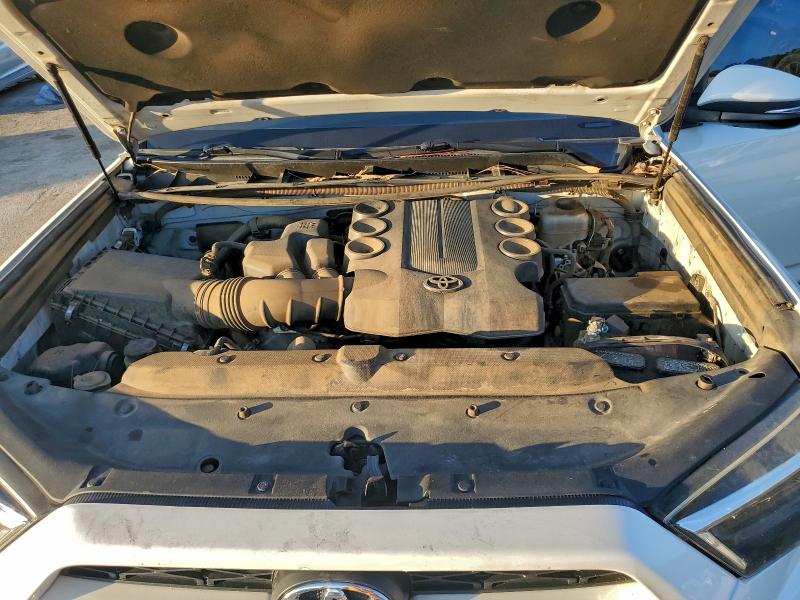 Фото 12 - TOYOTA 4RUNNER