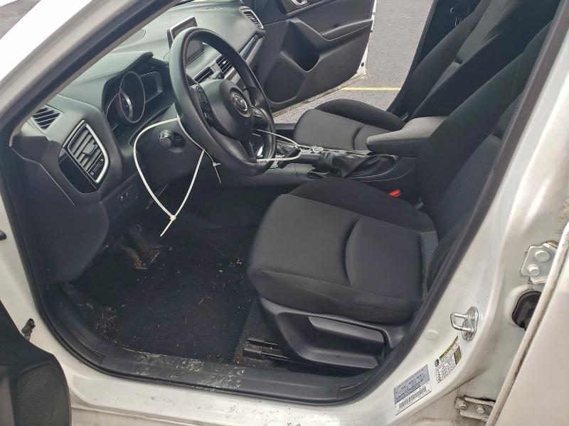 Фото 7 - MAZDA 3