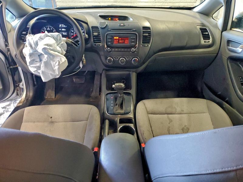 Фото 8 - KIA FORTE