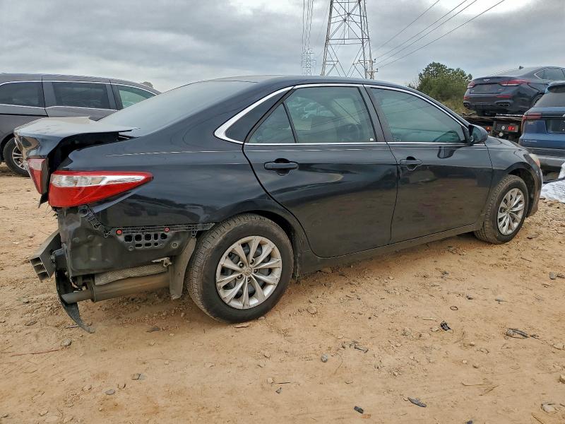 Фото 3 - TOYOTA CAMRY