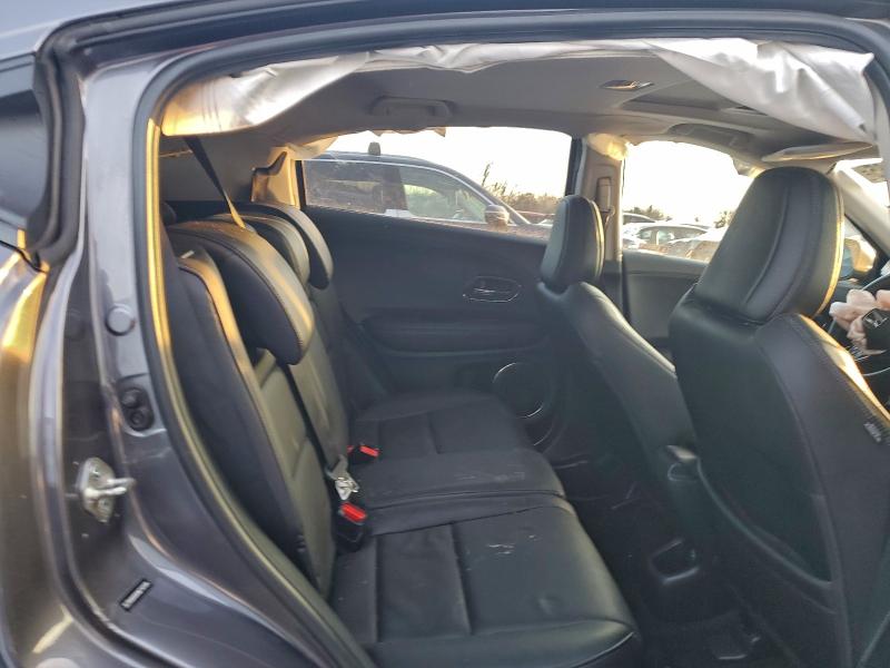 Фото 10 - HONDA HR-V