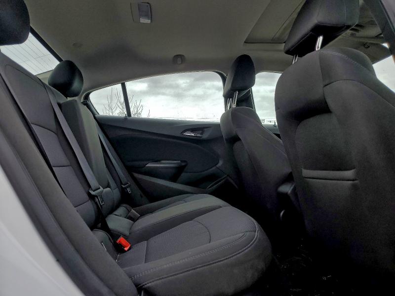 Фото 10 - CHEVROLET CRUZE