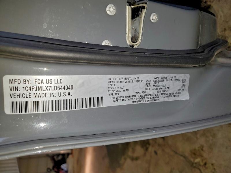 Фото 13 - JEEP GRAND CHER