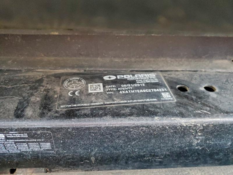 POLARIS SIDEBYSIDE 2012