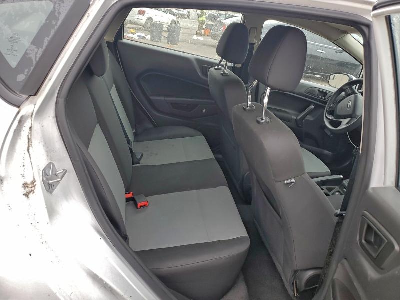 Фото 10 - FORD FIESTA