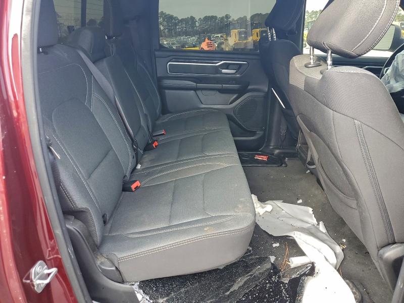 Фото 10 - RAM 1500