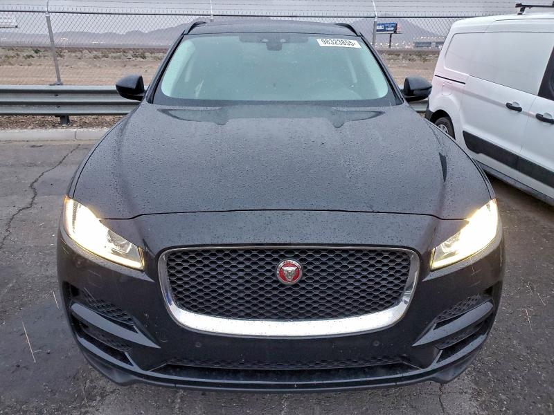 Фото 5 - JAGUAR F-PACE