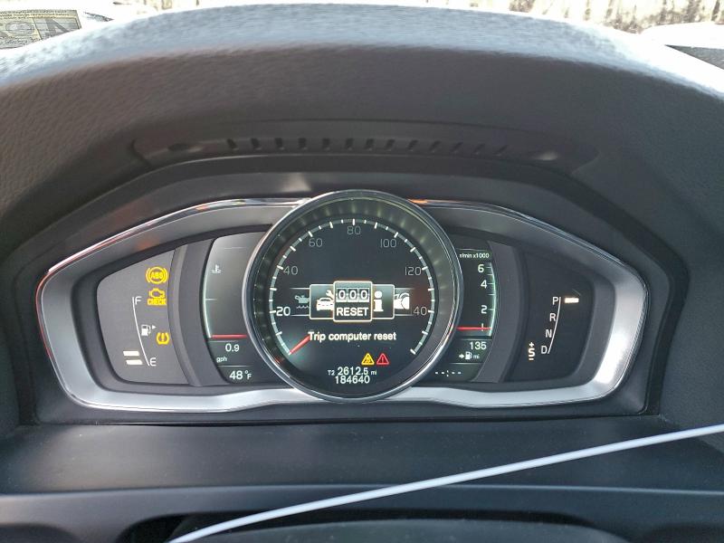 Фото 9 - VOLVO S60