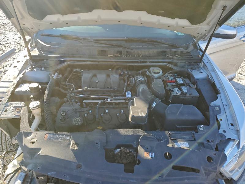 FORD TAURUS 2017 VIN 1FAHP2E80HG135366