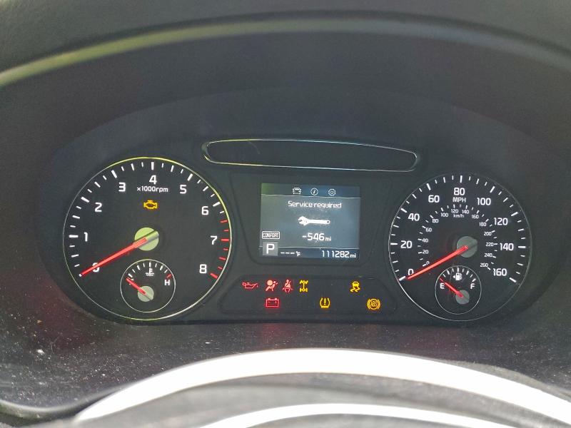 Фото 9 - KIA SORENTO