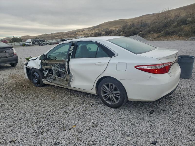 Фото 2 - TOYOTA CAMRY