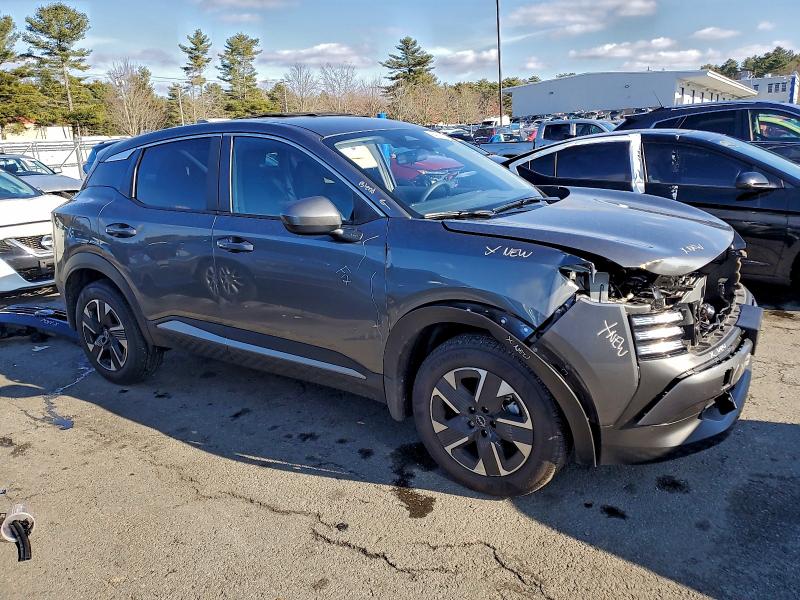 Фото 4 - NISSAN KICKS