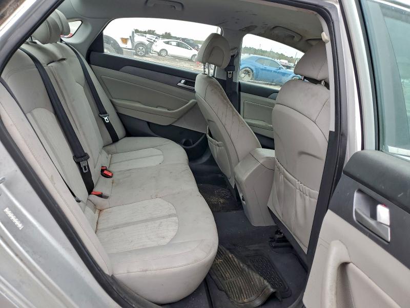 Фото 10 - HYUNDAI SONATA