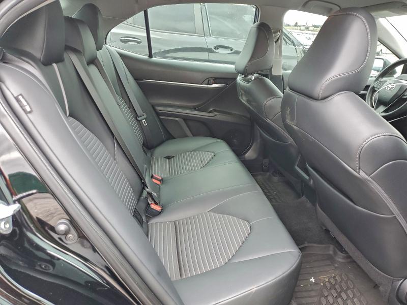 Фото 10 - TOYOTA CAMRY