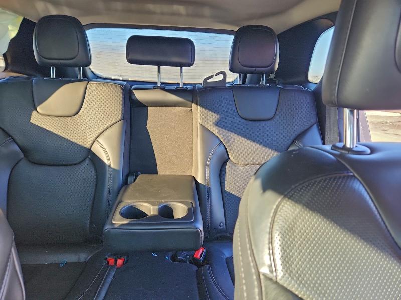 Фото 10 - JEEP GRAND CHER