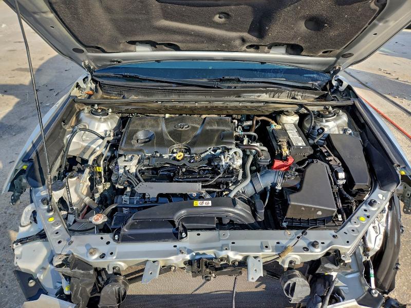 Фото 11 - TOYOTA CAMRY