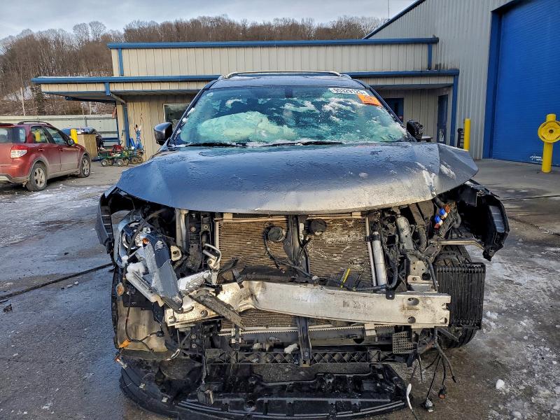 Фото 5 - NISSAN PATHFINDER