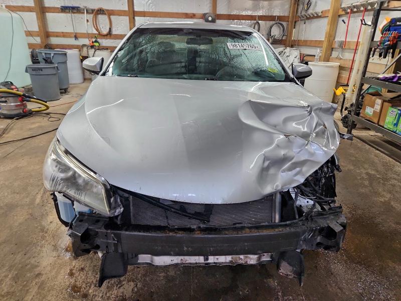 Фото 5 - TOYOTA CAMRY