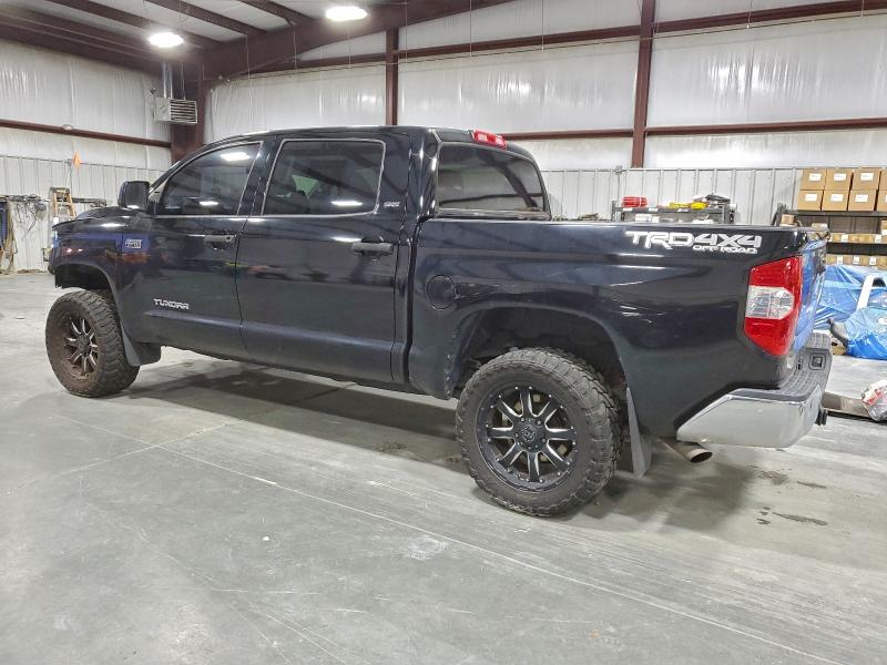 Фото 2 - TOYOTA TUNDRA