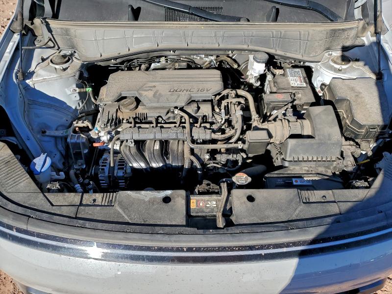 Фото 12 - HYUNDAI KONA