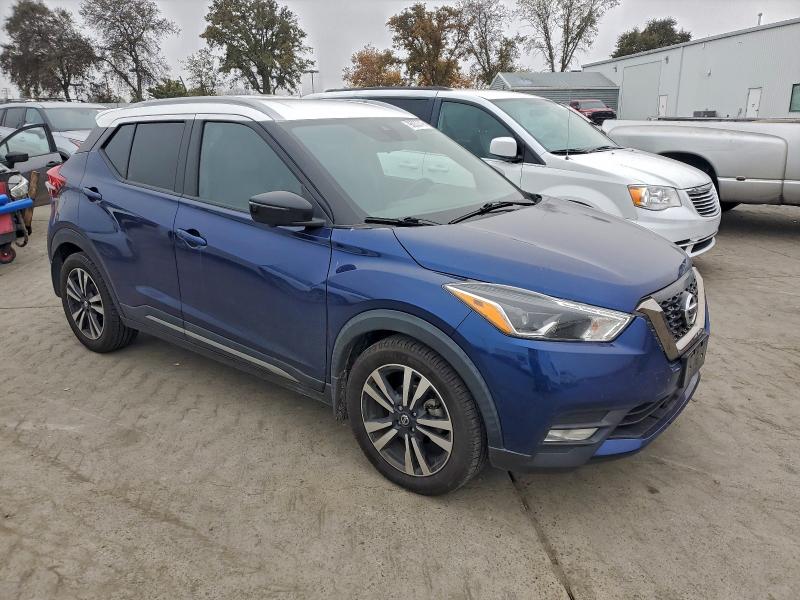 Фото 4 - NISSAN KICKS