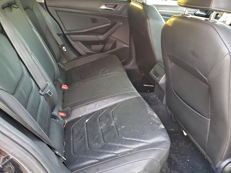 Фото 10 - VOLKSWAGEN JETTA