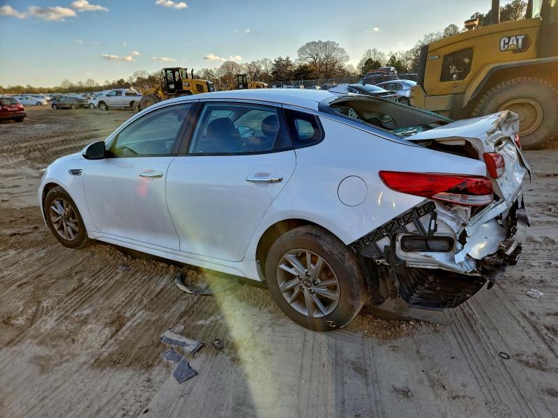 Фото 2 - KIA OPTIMA