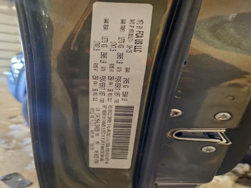 Фото 13 - JEEP CHEROKEE