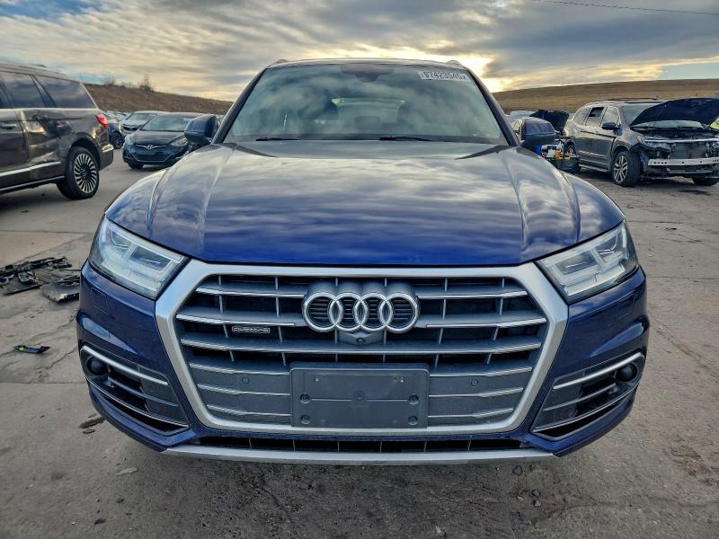 Фото 5 - AUDI Q5