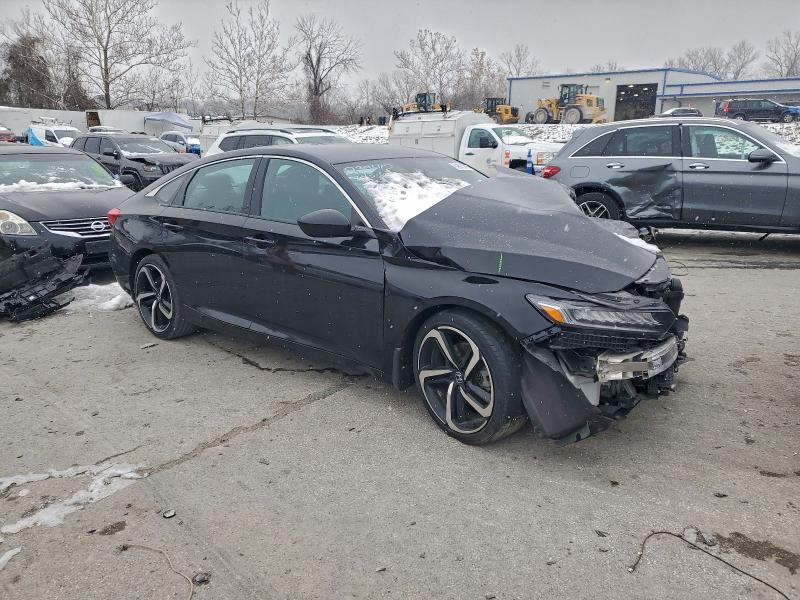 Фото 4 - HONDA ACCORD