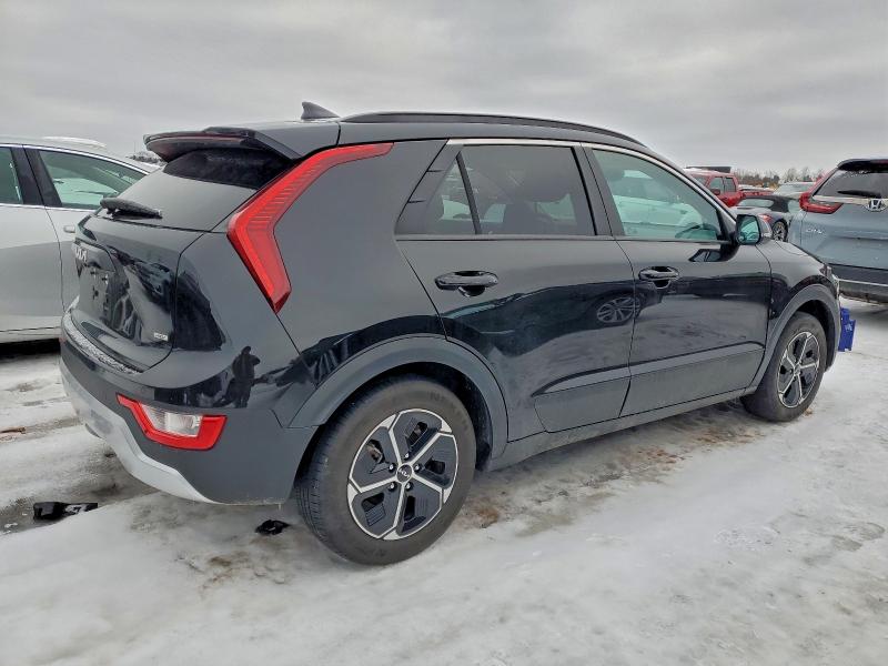 Фото 3 - KIA NIRO