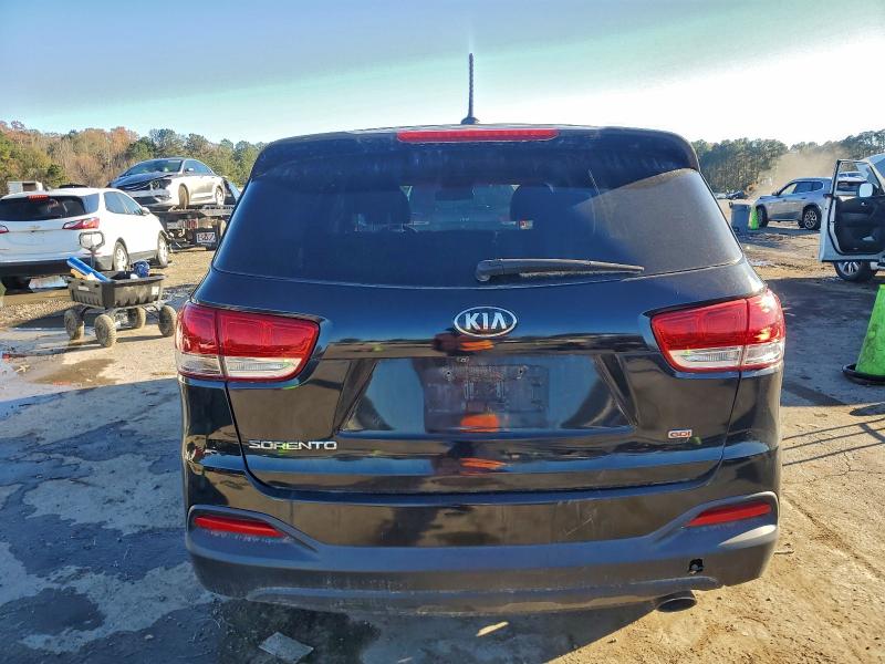 Фото 6 - KIA SORENTO