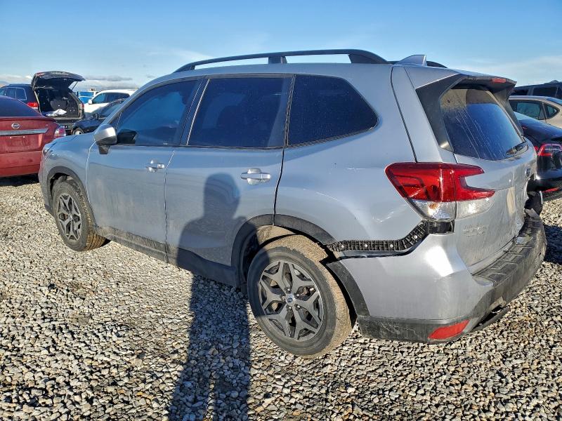 Фото 2 - SUBARU FORESTER