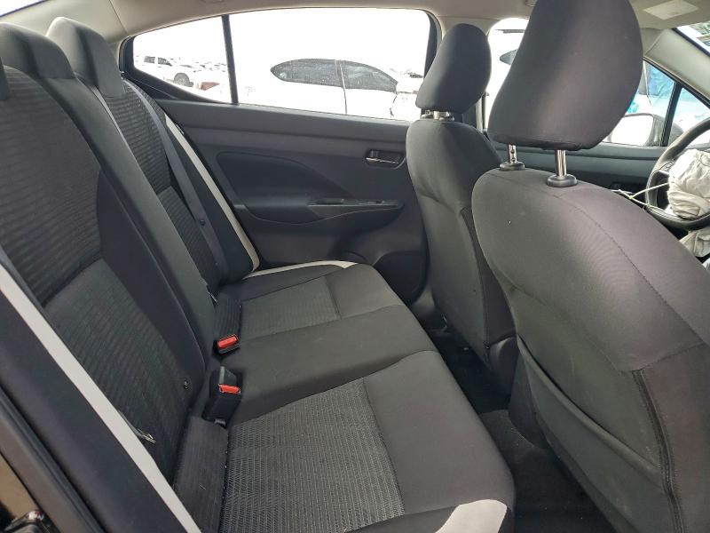 Фото 10 - NISSAN VERSA