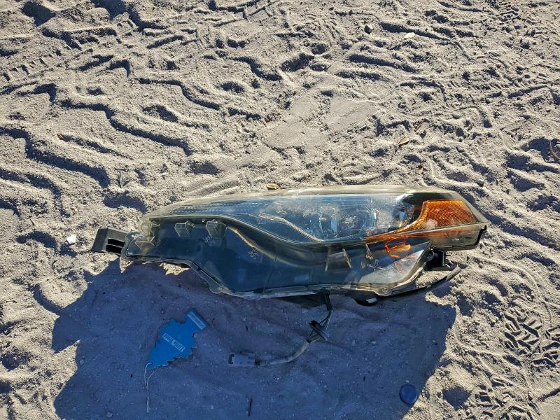 Фото 12 - TOYOTA COROLLA