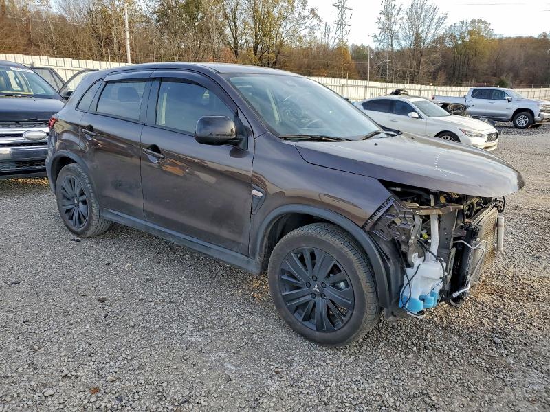 Фото 4 - MITSUBISHI OUTLANDER