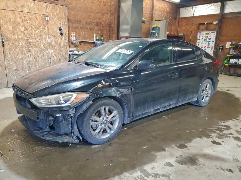 Фото 1 - HYUNDAI ELANTRA