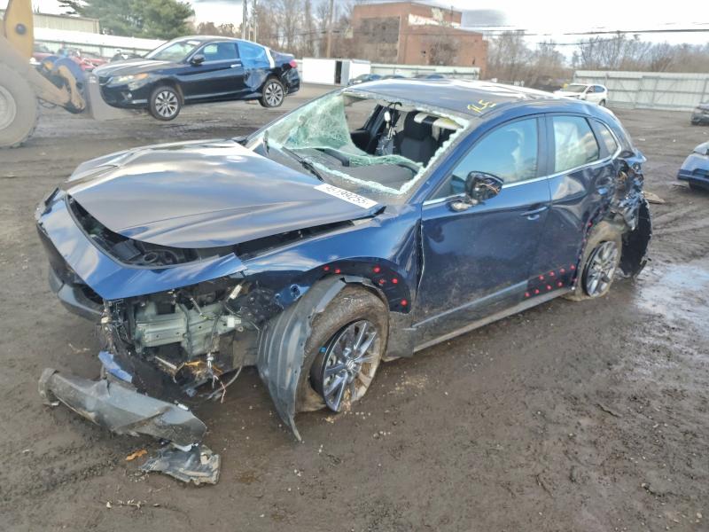 Фото 1 - MAZDA CX30