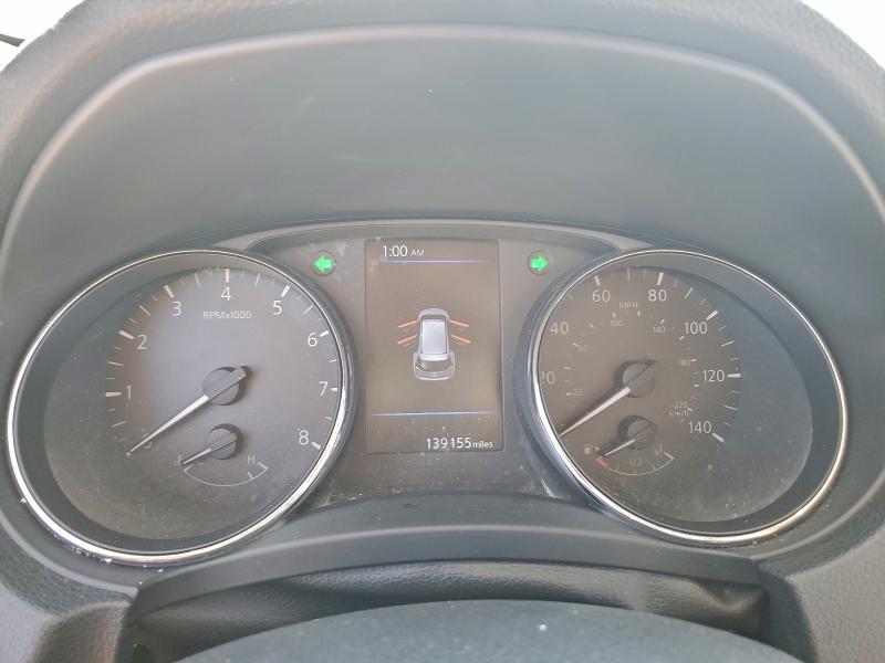 Фото 9 - NISSAN ROGUE