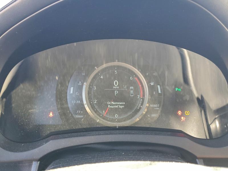 Фото 9 - LEXUS IS