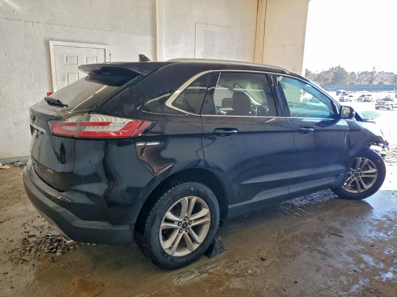 Фото 3 - FORD EDGE