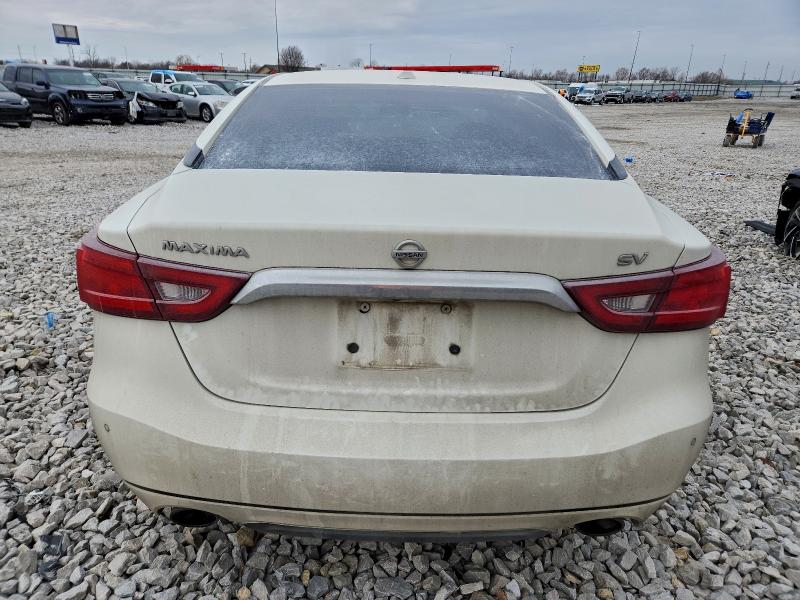 Фото 6 - NISSAN MAXIMA