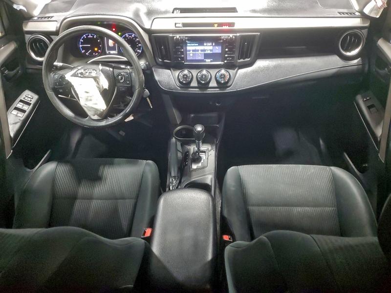 Фото 8 - TOYOTA RAV4