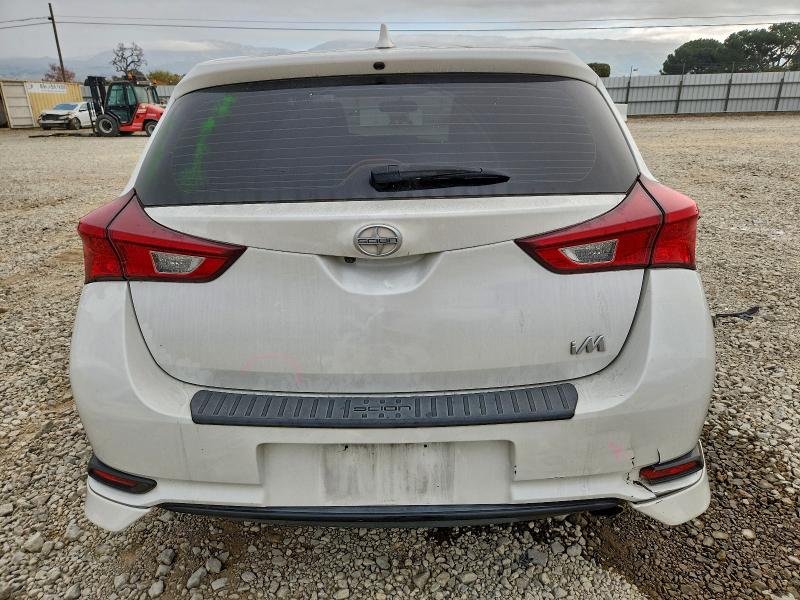 Фото 6 - TOYOTA SCION